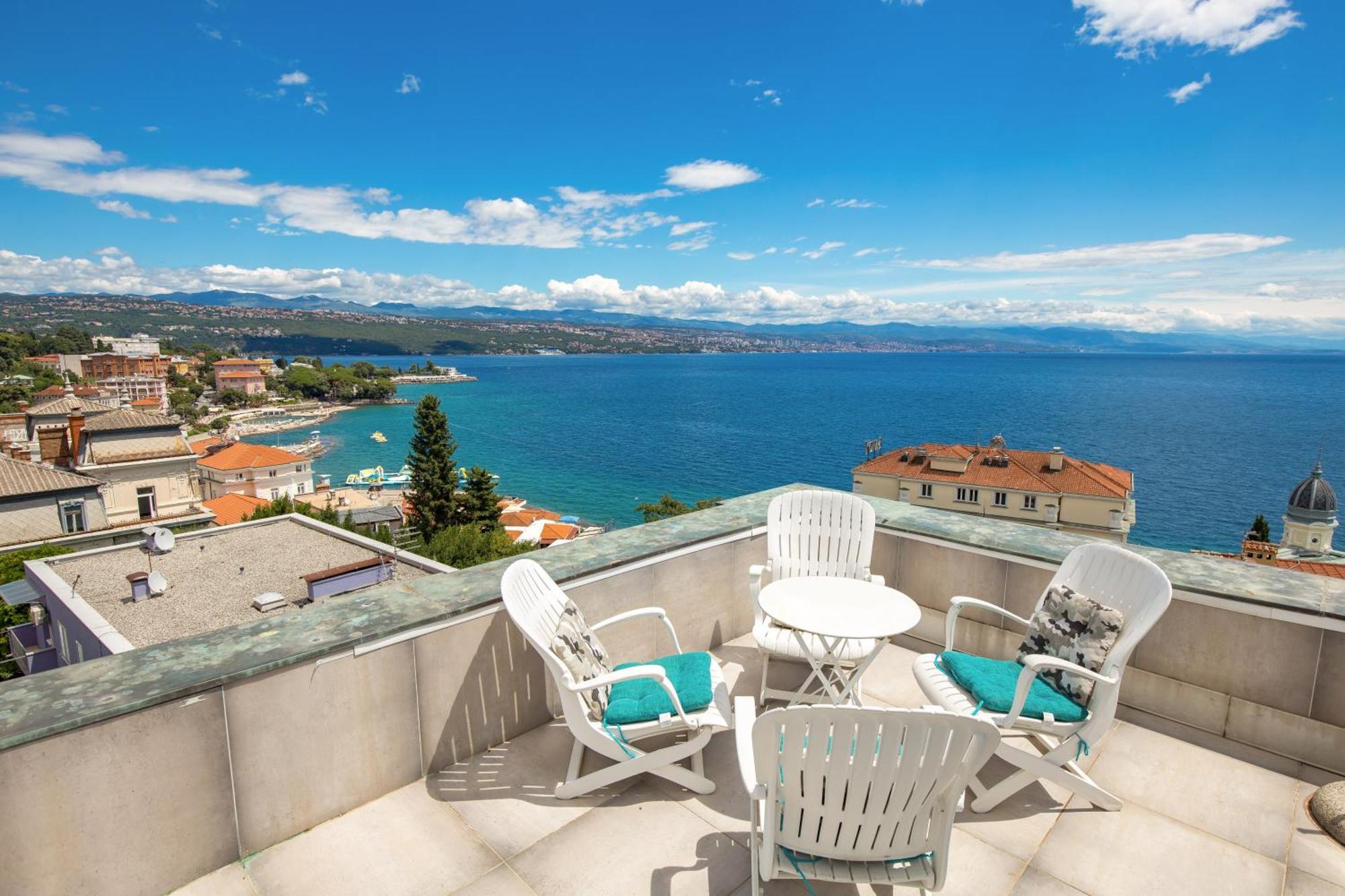 Paradise View Deluxe Appartamento Abbazia