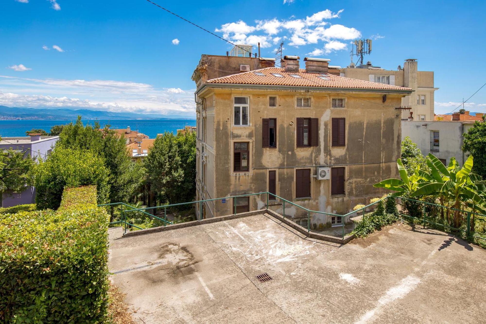 Paradise View Deluxe Appartamento